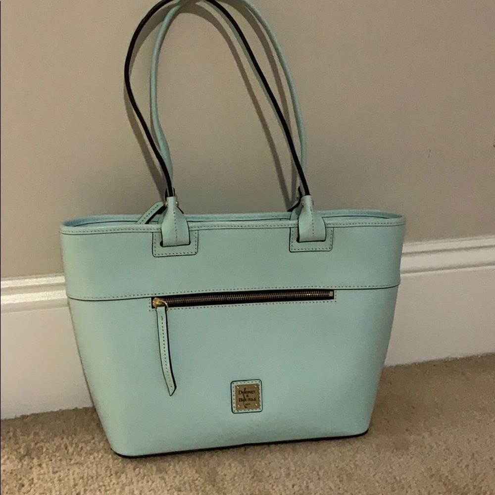 Dooney and Bourke Saffiano Shopper Tote
